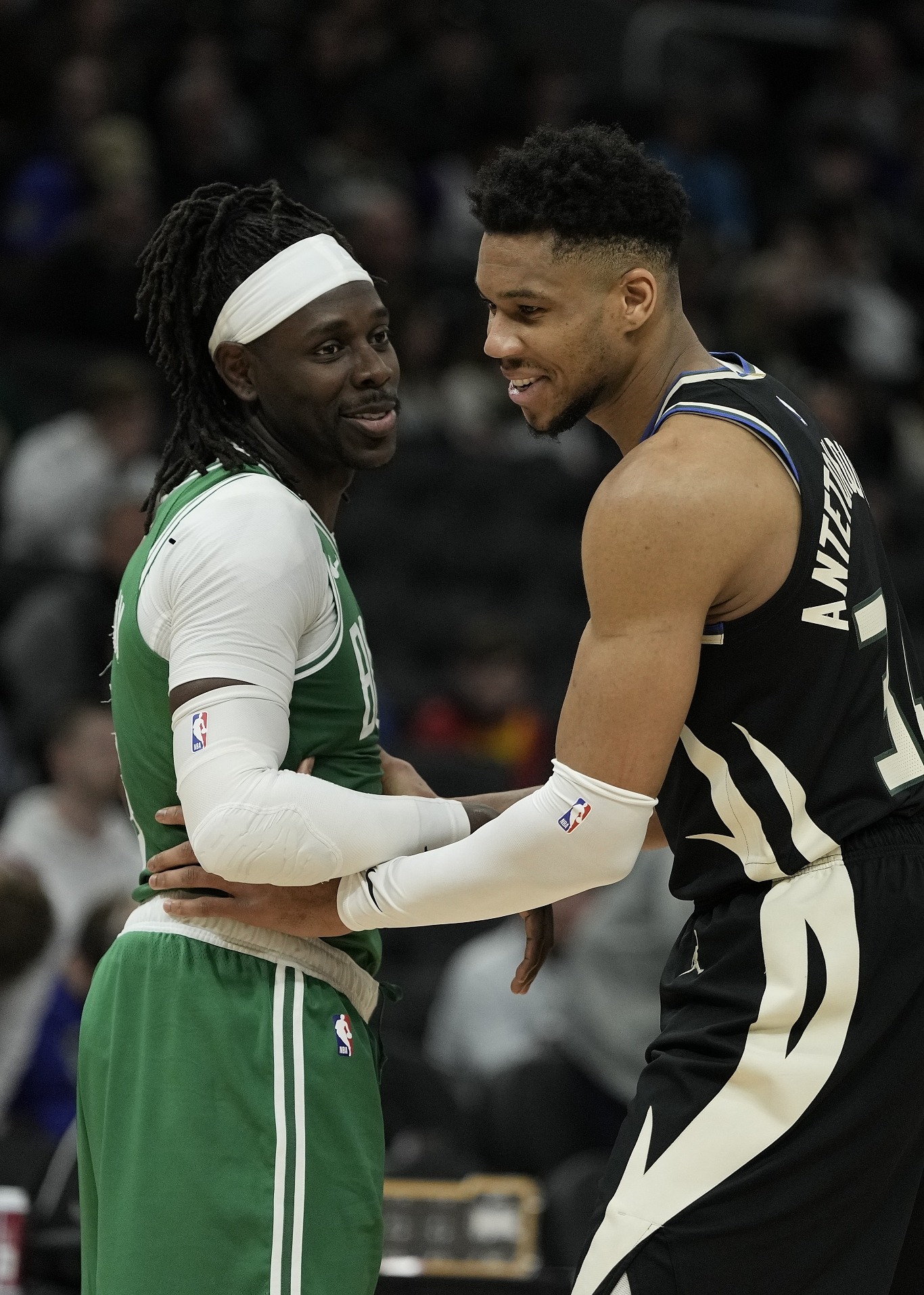 九州娱乐-凯尔特人依靠稳固防守，赢得比赛