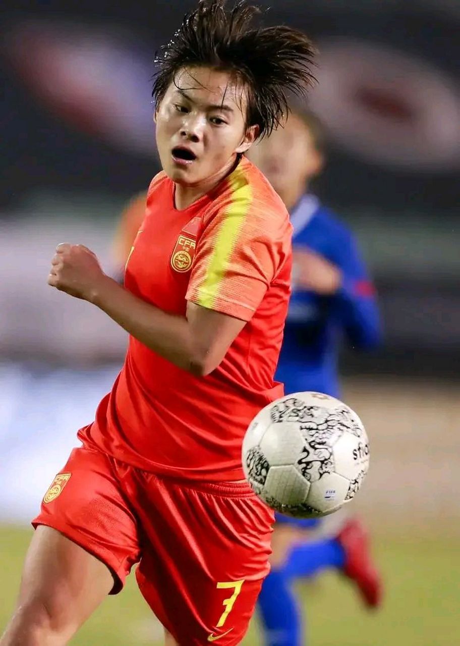 九州官方网站-包含四川女足小将表现抢眼，备战全国青年锦标赛的词条