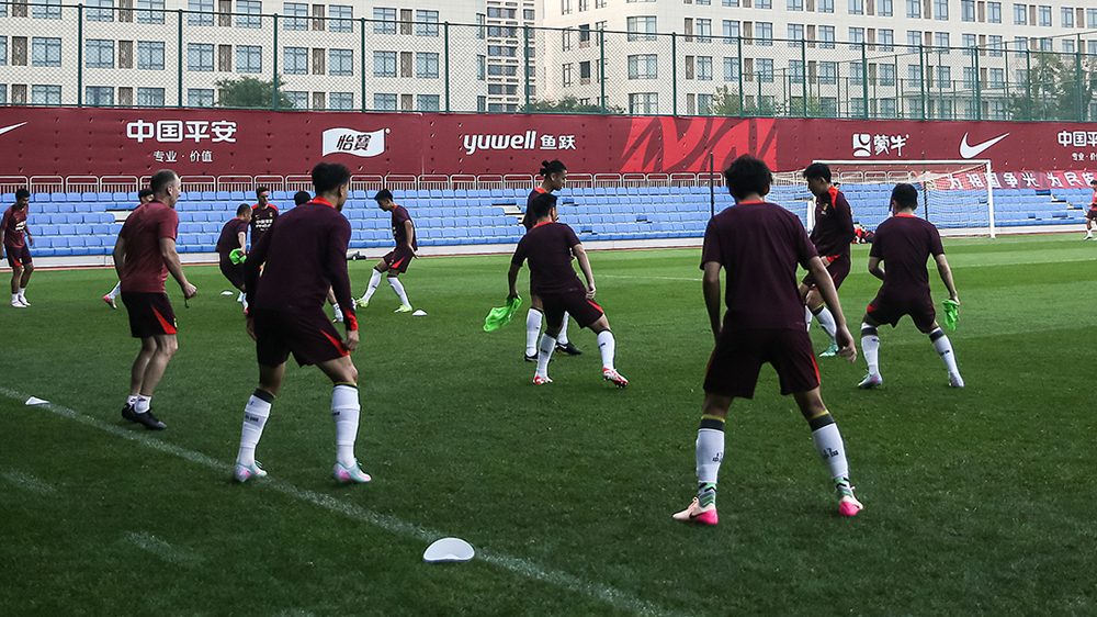 国内足球联赛各队备战新战术调整 国内足球联赛各队备战新战术调整